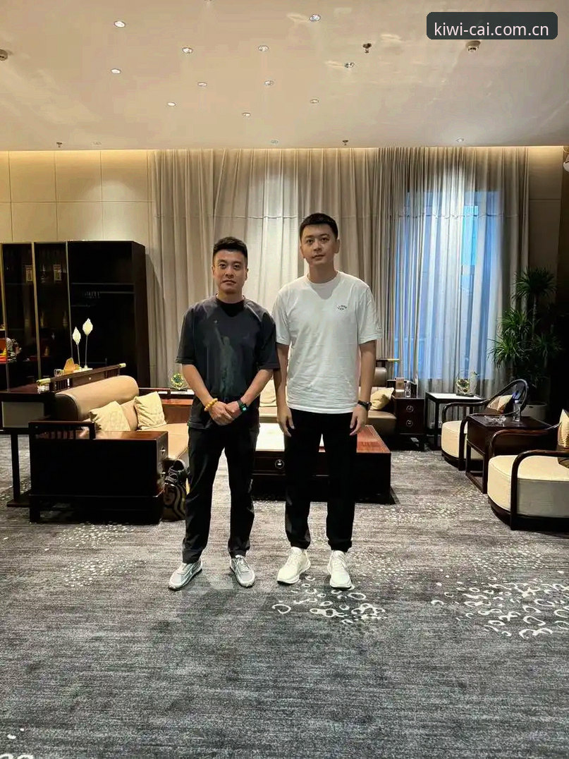 在奇异果体育APP竞彩官网中国站读懂杨鸣的C罗焦虑